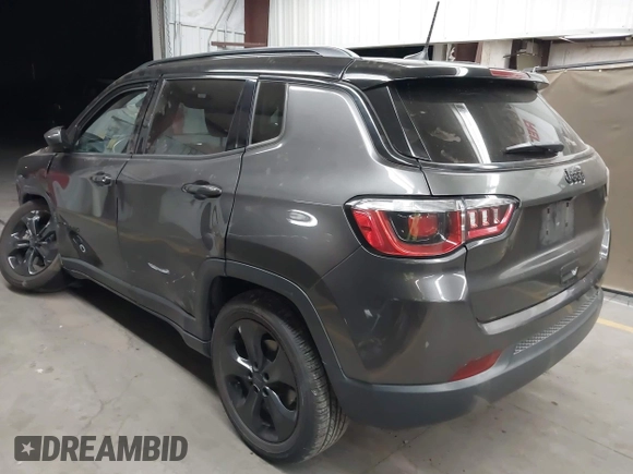 2018 Jeep Compass Latitude with VIN 3C4NJCBB2JT327376, listed as a IAAI auction lot 42382050 with 91,678 mi miles and . Bid and sale history available at DreamBid. Image 3.