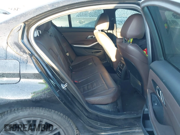 2020 BMW 3 Series M340i with VIN WBA5U7C02LA232285, listed as a IAAI auction lot 41373325 with 68,320 mi miles and . Bid and sale history available at DreamBid. Image 8.