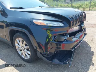 2016 Jeep Cherokee Limited с VIN 1C4PJLDB5GW247725, выставлен на аукционе IAAI как лот 42664270 с пробегом 168 095 миль миль и . История ставок и продаж доступна на DreamBid. Изображение 19.