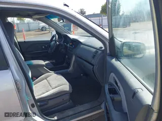 2003 Honda Pilot EX with VIN 2HKYF18443H571688, listed as a IAAI auction lot 42097297 with 313,910 mi miles. Bid and sale history available at carsss.com. Image 5.