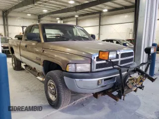 2001 Dodge Ram 2500 with VIN 1B7KF236X1J193739, listed as a Copart auction lot 82654584 with 191,466 mi miles and Clean Title. Bid and sale history available at carsss.com. Image 4.