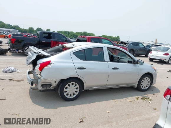 2016 Nissan Versa S with VIN 3N1CN7AP4GL868196, listed as a IAAI auction lot 42390628 with 82,253 mi miles and . Bid and sale history available at DreamBid. Image 14.