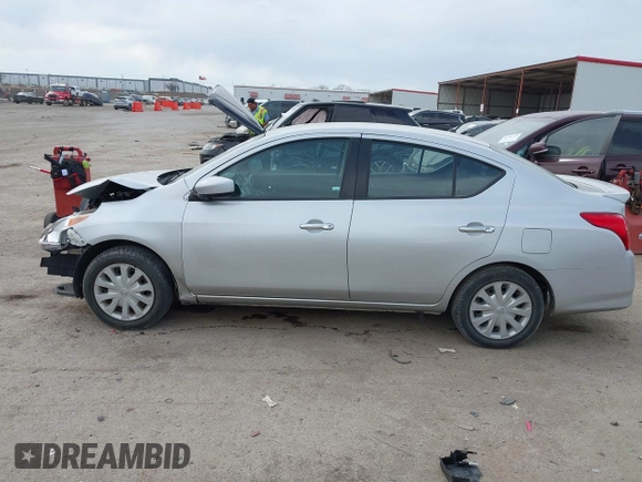 2019 Nissan Versa SV z VIN 3N1CN7AP9KL838989, wystawiony jako IAAI lot #41783881 z przebiegiem 78 934 mil mil oraz . Historia ofert i sprzedaży dostępna na DreamBid. Obrazek 15.