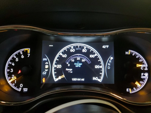 2020 Jeep Grand Cherokee Limited with VIN 1C4RJFBGXLC310497, listed as a Copart auction lot 46182335 with 100,144 mi miles and Salvage Title. Bid and sale history available at carsss.com. Image 9.