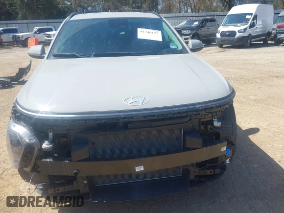 2025 Hyundai Kona SEL with VIN KM8HB3AB1SU209012, listed as a IAAI auction lot 41746177 with 13,444 mi miles. Bid and sale history available at carsss.com. Image 6.