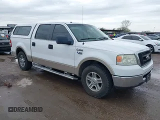 2007 Ford F-150 XLT z VIN 1FTRW12W17KB03035, wystawiony jako IAAI lot #41939348 z przebiegiem 168 094 mil mil oraz . Historia ofert i sprzedaży dostępna na DreamBid. Obrazek 1.
