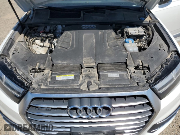 2017 Audi Q7 Premium Plus z VIN WA1LAAF71HD034452, wystawiony jako Copart lot #64116545 z przebiegiem 85 171 mil mil oraz Czysty tytuł • Clean title. Historia ofert i sprzedaży dostępna na DreamBid. Obrazek 12.
