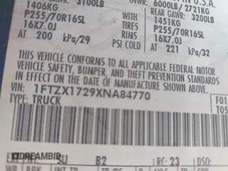 1999 Ford F-150 с VIN 1FTZX1729XNA84770, выставлен на аукционе IAAI как лот 42104198 с пробегом Не указан миль и . История ставок и продаж доступна на DreamBid. Изображение 9.