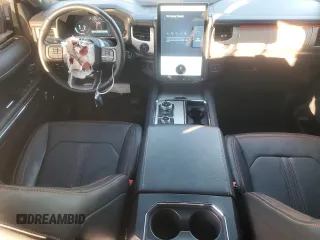2023 Ford Expedition Timberline z VIN 1FMJU1RG5PEA05184, wystawiony jako Copart lot #80726784 z przebiegiem 62 186 mil mil oraz Szkoda całkowita • Salvage title. Historia ofert i sprzedaży dostępna na DreamBid. Obrazek 8.