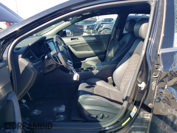 2018 Hyundai Sonata Limited with VIN 5NPE34AF8JH705608, listed as a Copart auction lot 88642835 with 67,182 mi miles and Salvage Title. Bid and sale history available at DreamBid. Image 7.