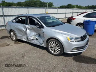 2015 Volkswagen Jetta SE с VIN 3VWD17AJ2FM350408, выставлен на аукционе Copart как лот 60422495 с пробегом 137 473 миль миль и Списание • Salvage title. История ставок и продаж доступна на DreamBid. Изображение 4.