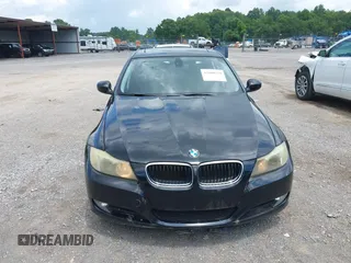2011 BMW 3 Series 328i с VIN WBAPH7C50BE677673, выставлен на аукционе IAAI как лот 42680579 с пробегом 207 336 миль миль и . История ставок и продаж доступна на DreamBid. Изображение 6.