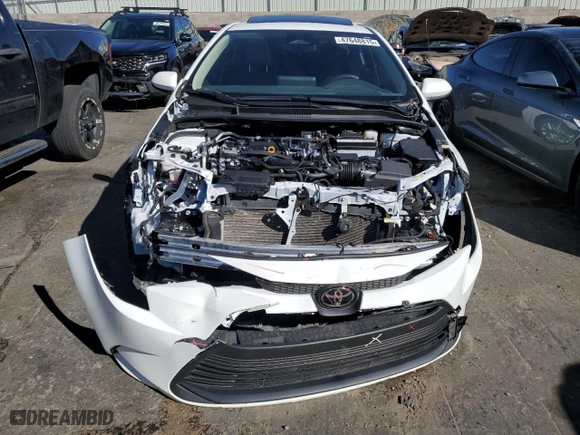 2024 Toyota Corolla LE with VIN JTDB4MEE3R3024586, listed as a Copart auction lot 47648815 with 36,754 mi miles and Salvage Title. Bid and sale history available at carsss.com. Image 5.