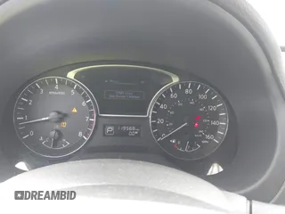2014 Nissan Altima S with VIN 1N4AL3AP2EN367135, listed as a IAAI auction lot 41920365 with 119,568 mi miles and . Bid and sale history available at carsss.com. Image 7.