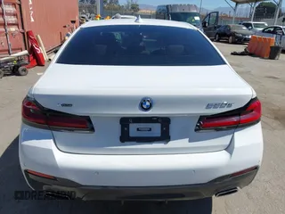 2022 BMW 5 Series 530e xDrive with VIN WBA33AG01NCJ52906, listed as a IAAI auction lot 42686511 with 45,710 mi miles and . Bid and sale history available at DreamBid. Image 16.