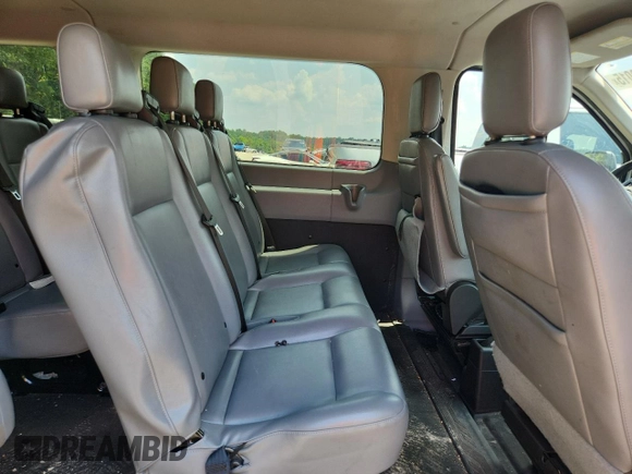 2019 Ford Transit Passenger XL с VIN 1FBZX2YMXKKA65245, выставлен на аукционе Copart как лот 62299015 с пробегом Не указан миль и Чистый • Clean title. История ставок и продаж доступна на DreamBid. Изображение 10.