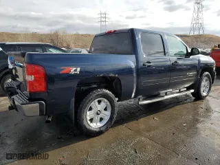 2007 Chevrolet Silverado 1500 LT w/1LT with VIN 3GCEK13387G550368, listed as a Copart auction lot 44738345 with 140,994 mi miles and Salvage Title. Bid and sale history available at carsss.com. Image 3.