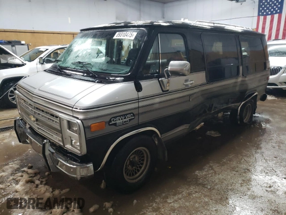 1988 Chevrolet Chevy Van z VIN 2GBEG25K2J4137750, wystawiony jako Copart lot #89310475 z przebiegiem 26 823 mil mil oraz Szkoda całkowita • Salvage title. Historia ofert i sprzedaży dostępna na DreamBid. Obrazek 1.