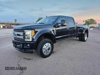 2019 Ford F-450 XL with VIN 1FT8W4DT3KEF69296, listed as a Copart auction lot 80920004 with 112,202 mi miles and Clean Title. Bid and sale history available at carsss.com. Image 2.