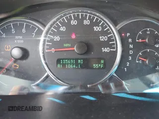 2007 Buick LaCrosse CXL with VIN 2G4WD552871107071, listed as a IAAI auction lot 41941297 with 135,691 mi miles. Bid and sale history available at carsss.com. Image 7.