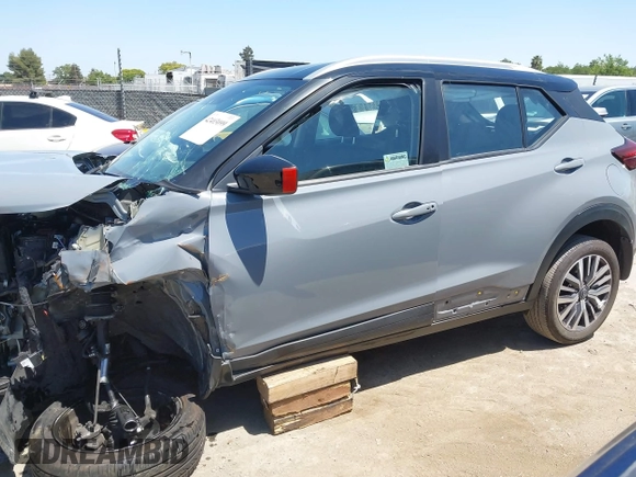 2023 Nissan Kicks SV z VIN 3N1CP5CV0PL545306, wystawiony jako IAAI lot #42403099 z przebiegiem 32 916 mil mil oraz . Historia ofert i sprzedaży dostępna na DreamBid. Obrazek 15.