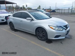 2018 Nissan Altima 2.5 SL with VIN 1N4AL3AP8JC216628, listed as a IAAI auction lot 41789254 with 135,965 mi miles. Bid and sale history available at carsss.com. Image 1.