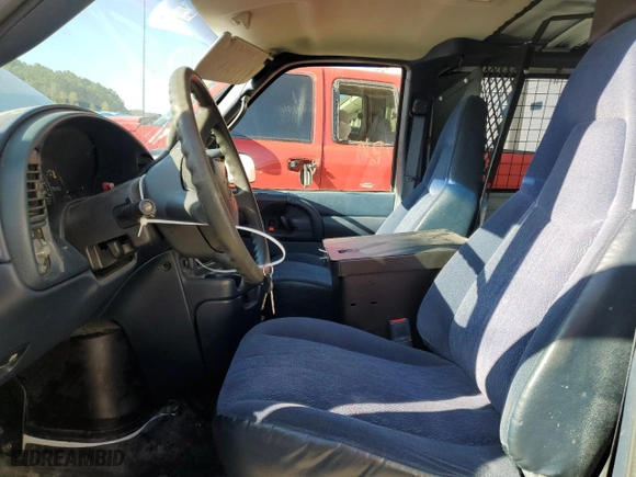 2004 Chevrolet Astro Cargo Van with VIN 1GCDM19XX4B107207, listed as a Copart auction lot 74074244 with 207,175 mi miles and Salvage Title. Bid and sale history available at carsss.com. Image 7.