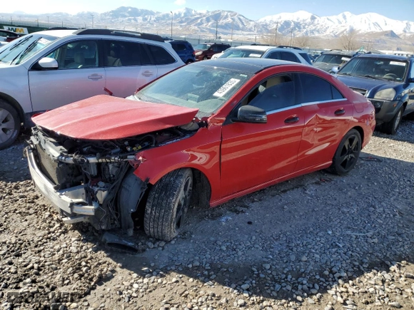 2016 Mercedes-Benz CLA with VIN WDDSJ4EB8GN365696, listed as a Copart auction lot 43961835 with 0 mi miles and Salvage Title. Bid and sale history available at carsss.com. Image 1.
