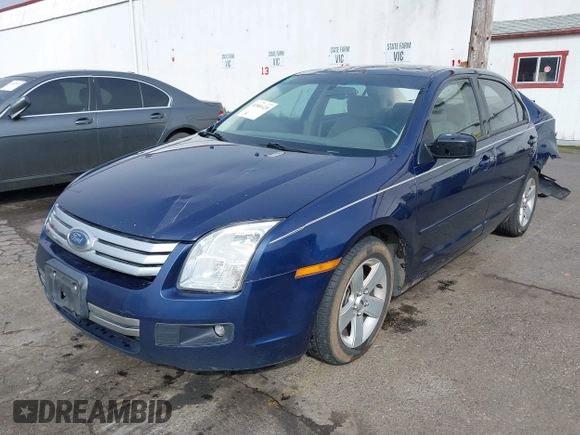 2007 Ford Fusion SE with VIN 3FAHP07117R175015, listed as a IAAI auction lot 41881420 with 217,978 mi miles. Bid and sale history available at carsss.com. Image 18.