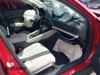 2024 Honda Accord LX z VIN 1HGCY1F23RA010647, wystawiony jako IAAI lot #42082178 z przebiegiem 26 514 mil mil oraz . Historia ofert i sprzedaży dostępna na DreamBid. Obrazek 5.