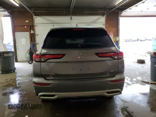 2022 Mitsubishi Outlander SE z VIN JA4J4UA82NZ012345, wystawiony jako Copart lot #55573285 z przebiegiem 35 172 mil mil oraz Szkoda całkowita • Salvage title. Historia ofert i sprzedaży dostępna na DreamBid. Obrazek 6.