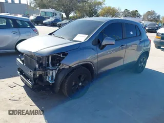 2020 Chevrolet Trax LS z VIN 3GNCJKSB7LL144101, wystawiony jako IAAI lot #38708852 z przebiegiem 44 644 mil mil oraz . Historia ofert i sprzedaży dostępna na DreamBid. Obrazek 23.