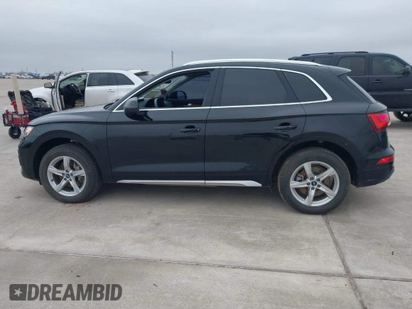 2021 Audi Q5 Premium with VIN WA1AAAFYXM2005196, listed as a IAAI auction lot 41593700 with 63,573 mi miles. Bid and sale history available at carsss.com. Image 14.