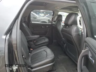 2014 GMC Acadia Denali z VIN 1GKKVTKD5EJ361077, wystawiony jako Copart lot #58598415 z przebiegiem 157 966 mil mil oraz Czysty tytuł • Clean title. Historia ofert i sprzedaży dostępna na DreamBid. Obrazek 11.