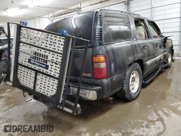 2004 GMC Yukon SLE with VIN 1GKEC13V54R143977, listed as a Copart auction lot 75962344 with 0 mi miles and Non Repairable. Bid and sale history available at carsss.com. Image 3.