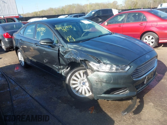 2015 Ford Fusion SE Hybrid with VIN 3FA6P0LU2FR135144, listed as a IAAI auction lot 41975973 with 89,315 mi miles. Bid and sale history available at carsss.com. Image 1.