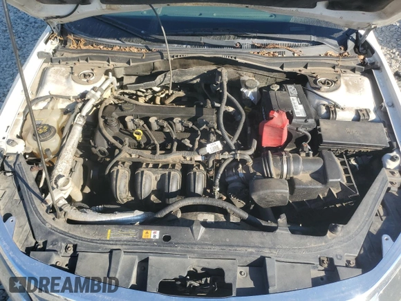 2010 Ford Fusion SE with VIN 3FAHP0HAXAR403910, listed as a Copart auction lot 77546624 with 225,684 mi miles and Salvage Title. Bid and sale history available at DreamBid. Image 12.