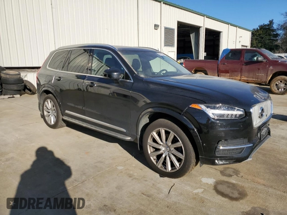 2016 Volvo XC90 T6 Inscription with VIN YV4A22PL2G1052662, listed as a Copart auction lot 85711164 with 139,844 mi miles and Salvage Title. Bid and sale history available at carsss.com. Image 4.