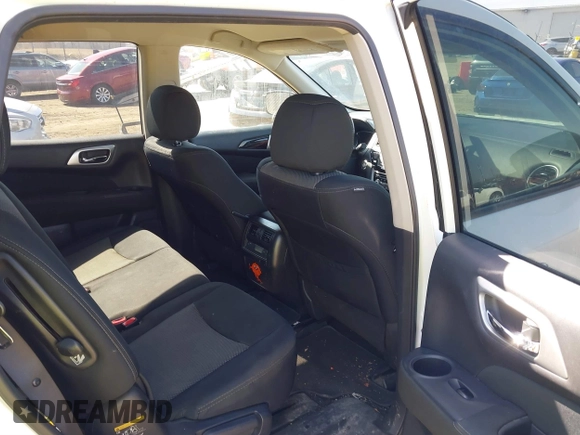 2017 Nissan Pathfinder SV with VIN 5N1DR2MM8HC667792, listed as a IAAI auction lot 41776454 with 185,467 mi miles. Bid and sale history available at carsss.com. Image 8.