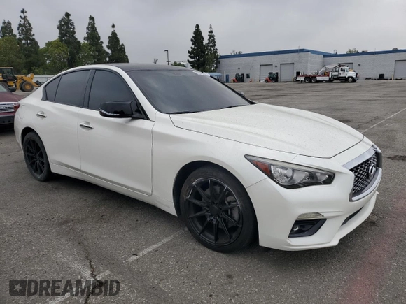 2020 Infiniti Q50 Luxe with VIN JN1EV7AP3LM203721, listed as a Copart auction lot 59380005 with 104,217 mi miles and Salvage title. Bid and sale history available at DreamBid. Image 4.