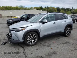 2022 Toyota Corolla Cross XLE with VIN 7MUDAABG2NV009663, listed as a Copart auction lot 55945735 with 59,473 mi miles and Salvage title. Bid and sale history available at DreamBid. Image 1.