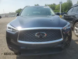 2021 Infiniti QX50 Essential z VIN 3PCAJ5CBXMF118608, wystawiony jako Copart lot #60856885 z przebiegiem 31 040 mil mil oraz Czysty tytuł • Clean title. Historia ofert i sprzedaży dostępna na DreamBid. Obrazek 5.