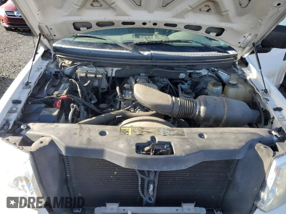 2004 Ford F-150 XL with VIN 1FTRF14W14NC15602, listed as a Copart auction lot 42381205 with 117,684 mi miles and Clean Title. Bid and sale history available at DreamBid. Image 11.