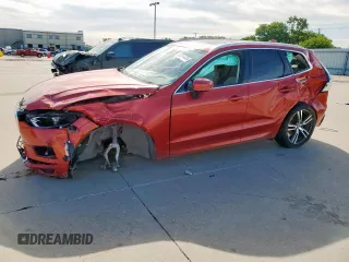 2019 Volvo XC60 Momentum z VIN LYV102DK9KB191435, wystawiony jako Copart lot #60084485 z przebiegiem Nie podano mil oraz Szkoda całkowita • Salvage title. Historia ofert i sprzedaży dostępna na DreamBid. Obrazek 1.