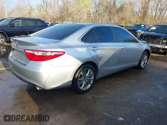 2017 Toyota Camry XLE with VIN 4T1BF1FK2HU446771, listed as a IAAI auction lot 41854261 with 203,960 mi miles. Bid and sale history available at carsss.com. Image 4.