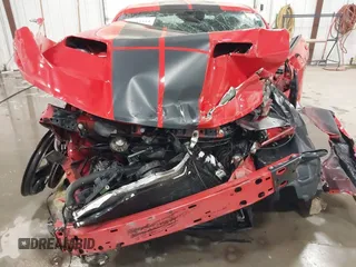 2017 Dodge Challenger SXT z VIN 2C3CDZAG1HH554466, wystawiony jako IAAI lot #41943354 z przebiegiem Nie podano mil oraz . Historia ofert i sprzedaży dostępna na DreamBid. Obrazek 6.