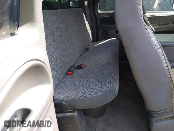 2000 Dodge 2500 with VIN 1B7KF2360YJ184851, listed as a IAAI auction lot 42735612 with 159,817 mi miles and . Bid and sale history available at DreamBid. Image 8.