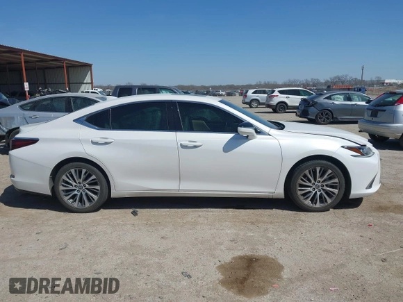 2019 Lexus ES 350 with VIN 58ABZ1B10KU004138, listed as a IAAI auction lot 41859979 with 52,971 mi miles and . Bid and sale history available at DreamBid. Image 13.