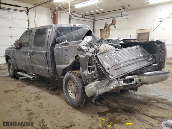 2004 Ford Super Duty F-250 XL with VIN 1FTNW21L64ED30663, listed as a Copart auction lot 44795915 with 0 mi miles and Salvage Title. Bid and sale history available at carsss.com. Image 2.