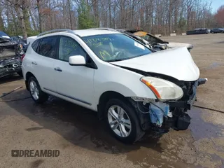 2012 Nissan Rogue SV with VIN JN8AS5MV6CW421082, listed as a IAAI auction lot 41818385 with 202,109 mi miles. Bid and sale history available at carsss.com. Image 1.
